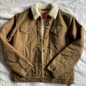 Levi’s Men’s Sherpa Trucker Jacket
